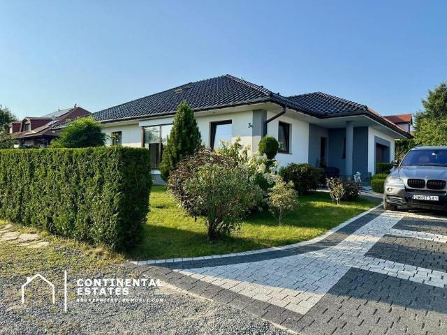 Przestronny dom 207 m² z tarasem i ogrodem, gotowy do zamieszkania