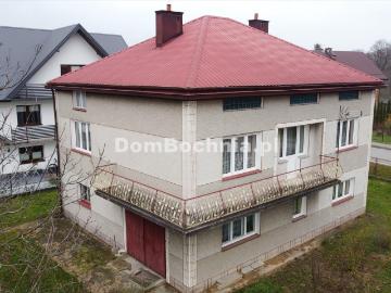 Przestronny dom 200 m2 w Maszkienicach z garażem i zabudowaniami