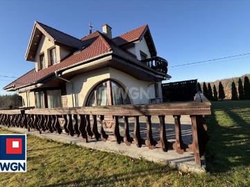 Przestronny dom 250 m2 z garażem i możliwością adaptacji