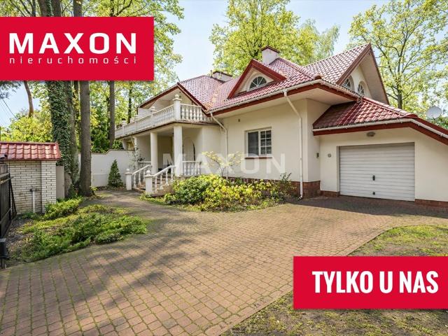 Przestronny dom 200 m² z garażem w zielonej Wesołej