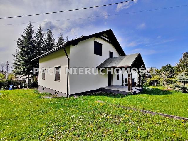 Przestronny dom 217 m2 w cichej, zielonej okolicy
