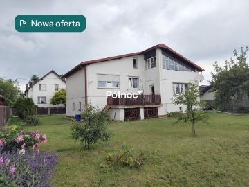 Przestronny dom 210 m² z garażem i podpiwniczeniem