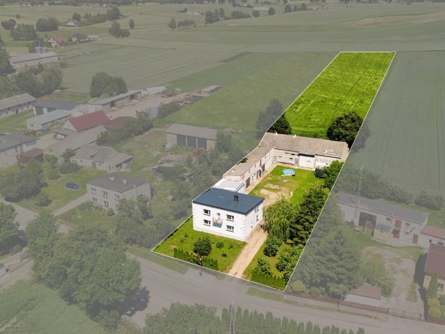 Przestronny dom 211 m² na dużej działce 7200 m² w Omule