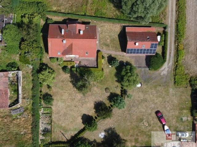 Przestronny dom 227 m² z garażem, ogród, blisko jeziora polecam!