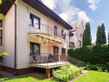 Przestronny dom 220 m2 z garażem i open space