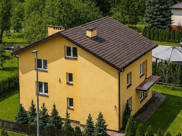 Przestronny dom 220 m² z piwnicą i garażem, potencjał!