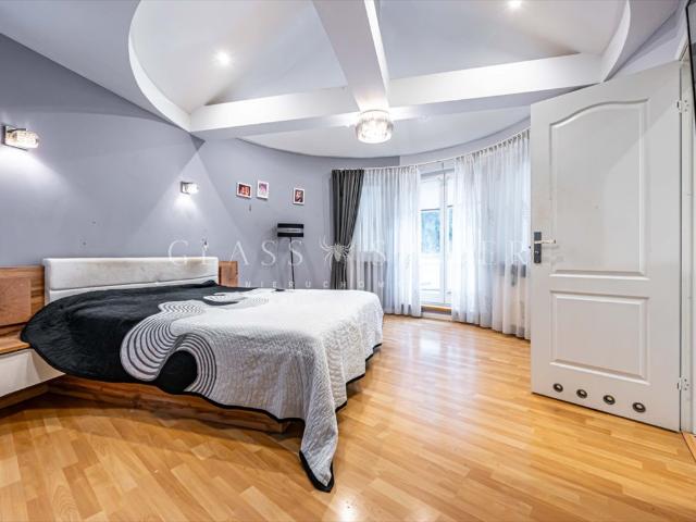 Przestronny dom na Bielanach z kominkiem i balkonem zapraszam