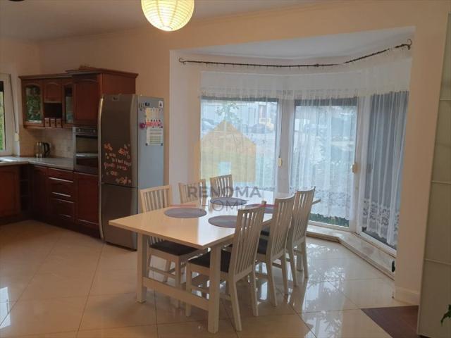 Przestronny dom 232 m² w Komornikach blisko Środy Śląskiej
