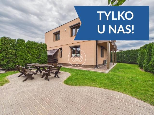Przestronny dom 240 m² z garażem i tarasem polecam!