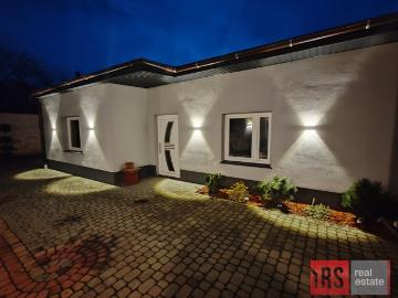 Przestronny dom 240 m² z możliwością adaptacji na biuro lub dwie niezależne jednostki