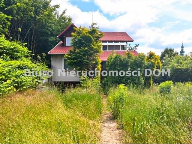 Przestronny dom 274 m² z sauną i garażem w Podjasnogórskiej