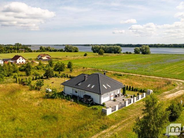Piękny dom z widokiem na rzekę i las 350 m2