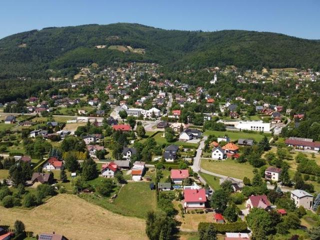 Przestronny dom 351 m² z garażem i ogrodem polecam