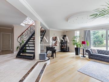 Przestronny dom 378 m² w spokojnej okolicy z ogrodem