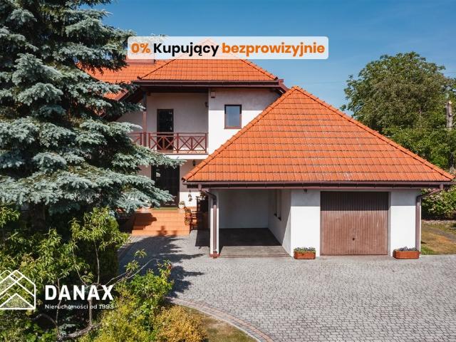 Przestronny dom 7 pokoi na dużej działce w Karniowicach