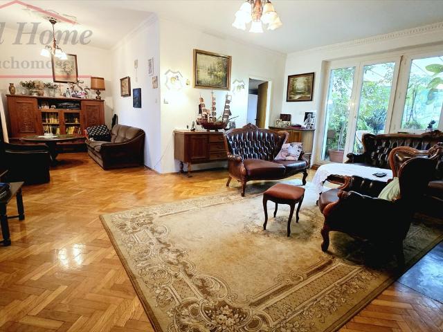 Przestronny dom 422 m² z ogrodem i garażem polecam