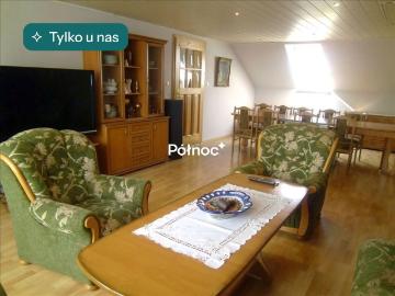 Przestronny dom 450 m2 z ogrodem i garażem w Czernej