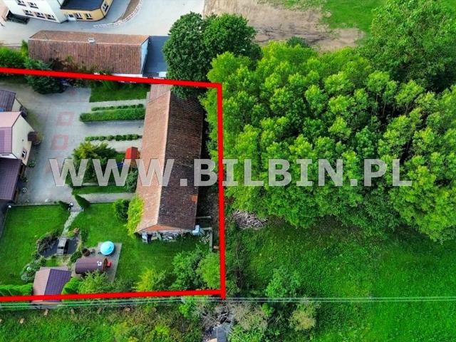 Przestronny dom z usługami, garażami i altaną w Żytkiejmach