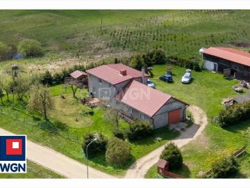 Przestronny dom z dwoma budynkami i 170 m2 w Kowalkach