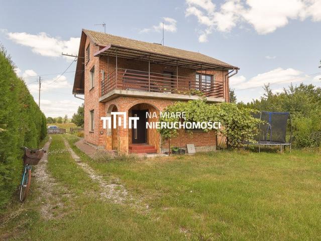 Przestronny dom z dużym potencjałem, 220 m², polecam