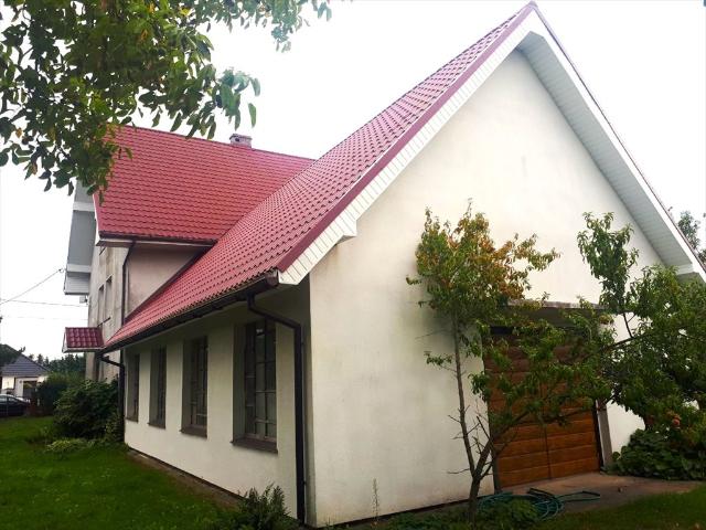 Przestronny dom z gabinetem i tarasami w Siedlicach
