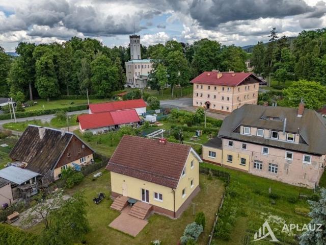 Zapraszam do obejrzenia domu 135 m² z garażem i ogrodem