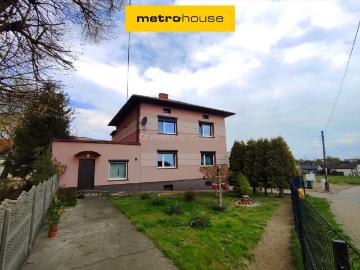 Przestronny dom z lokalem na biznes i ogrodem 1127 m²