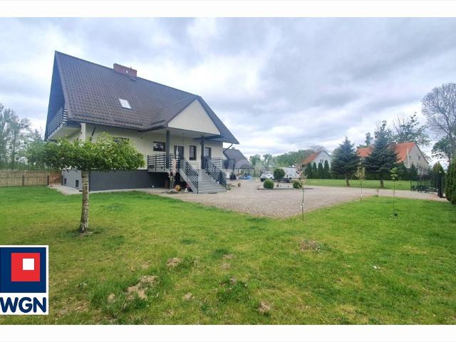Zapraszam do obejrzenia domu 229,8 m² z piwnicą rekreacyjną