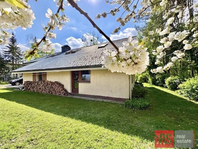 Przestronny dom z ogrodem 3745 m² i nowoczesnymi technologiami zapraszam