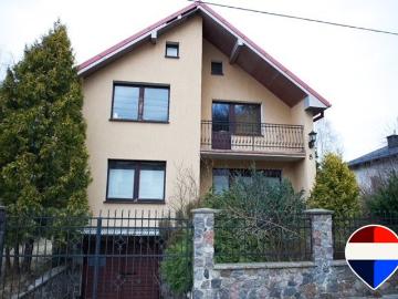 Przestronny dom z ogrodem, 5 pokoi, nowoczesne łazienki