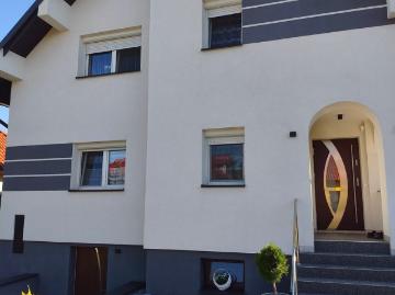 Przestronny dom z niezależnym mieszkaniem, gotowy do zamieszkania