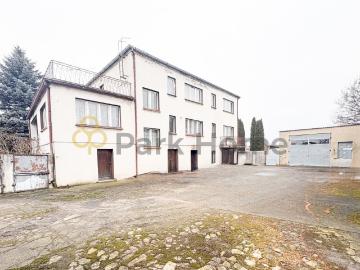 Przestronny dom z potencjałem, 320 m², działka 2518 m²