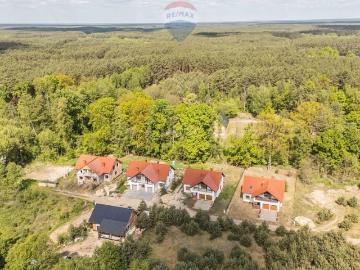 Przestronny dom z potencjałem, garaż i duża działka
