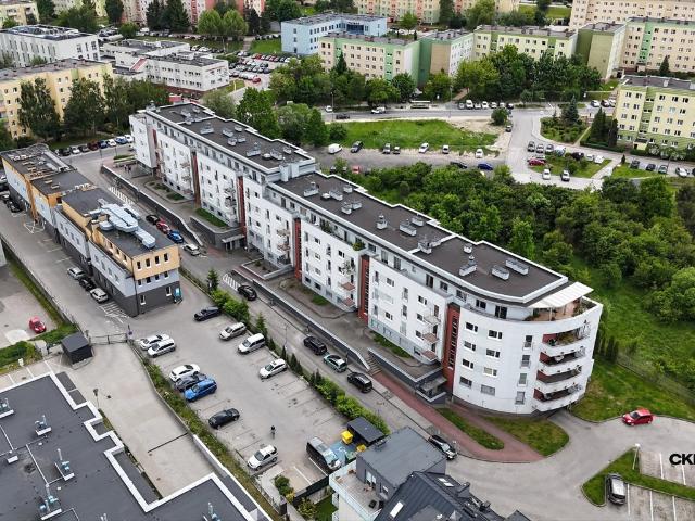 Na sprzedaż przestronny dwupoziomowy apartament 200 m² z tarasem 70 m²