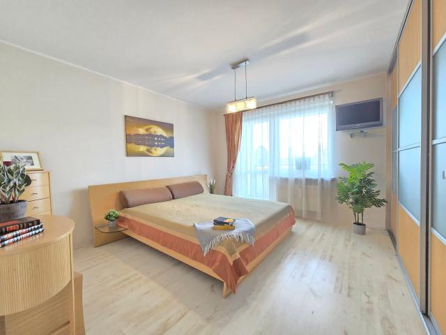 Przestronny, komfortowy apartament nad jeziorem Malta, 105 m2, Poznań ul.Katowicka