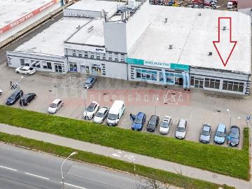 Przestronny lokal 600m² przy drodze krajowej nr 39 w Brzegu