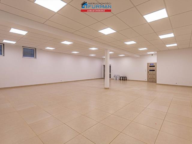 Przestronny lokal 135 m2 w centrum Chodzieży