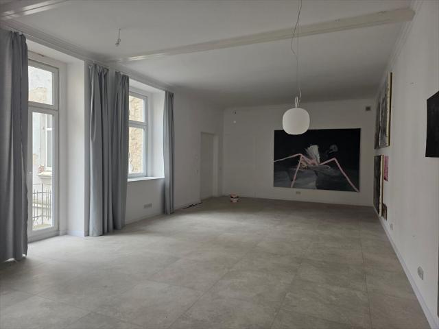 Przestronny lokal 76 m² w centrum Częstochowy z klimatyzacją