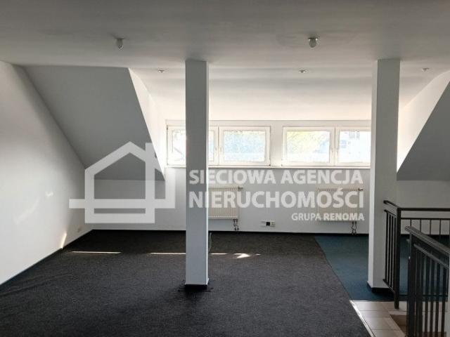 Przestronny lokal usługowo biurowy 140 m2 w Pruszczu Gdańskim