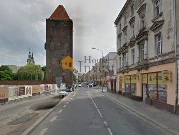 Przestronny lokal handlowo usługowy 130 m² z witryną i piwnicą