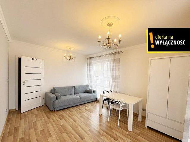Przestronny pokój z balkonem w centrum Kielc, 24 m2