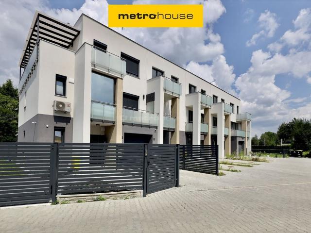 Przestronny 125m² segment z ogrodem, stan deweloperski