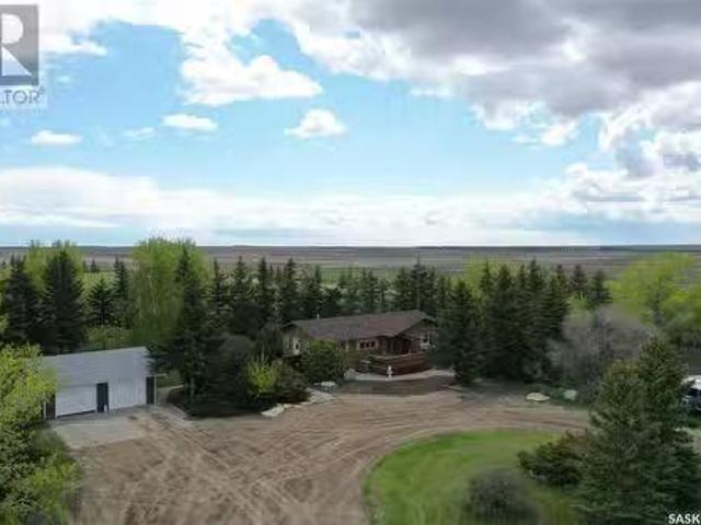 Pt Of Nw W3, Milton Rm No. 292, SK, S0L 2K0 house for sale.