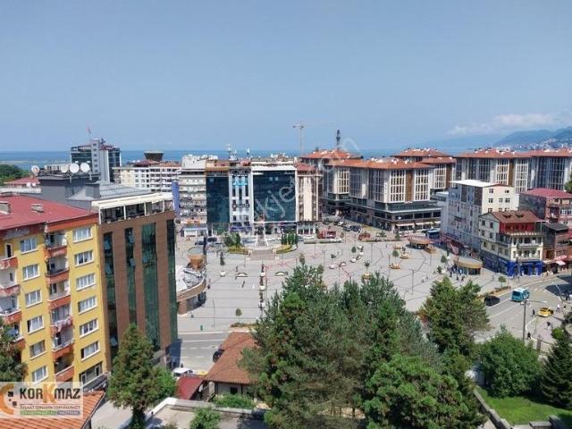 Ptt Arkasında Deniz Manzaralı Eşyalı 3+1 Kiralık Daire