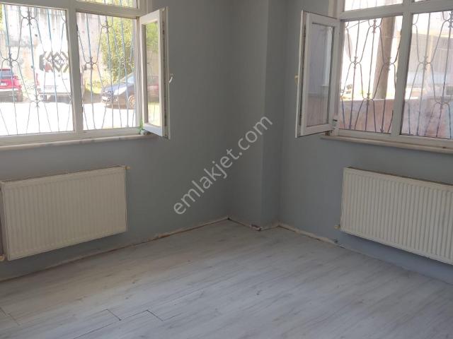 Ptt Evleri Mahallesinde 2+1 Kiralık Daire