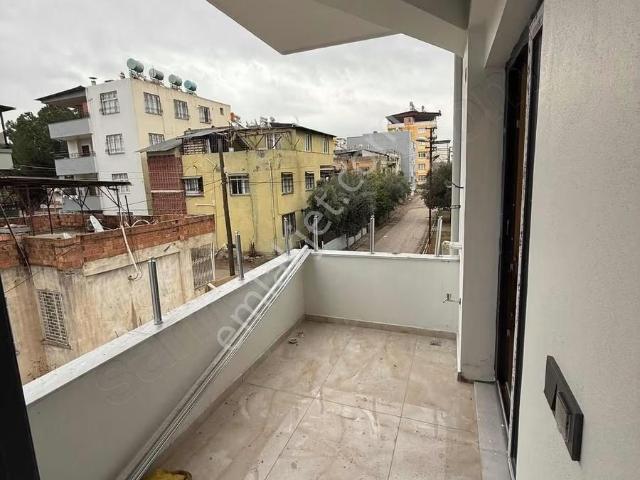 Ptt Evlerin'de Satılık 2+1 Kapalı Mutfak