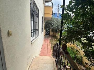 Ptt Evlerinde 3+1 Kombili Müstakil Kiralık Daire