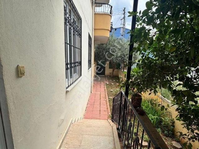 Ptt Evlerinde 3+1 Kombili Müstakil Kiralık Daire