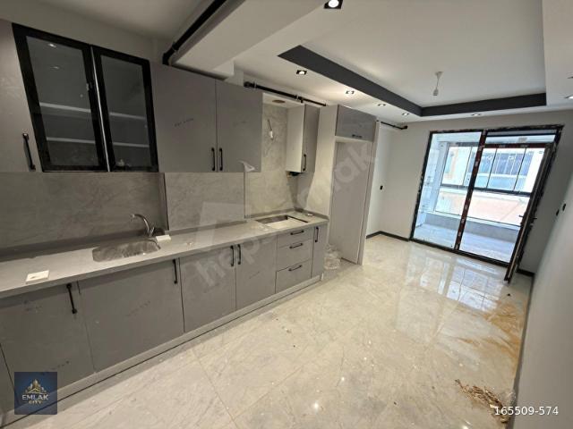 PTT YAKINI GİYİNME ODALI TÜRK HAMAM KONSEPTLİ İSKANLI 3+1 DAİRE