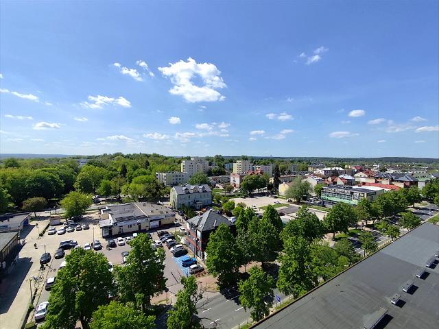 Zapraszam do obejrzenia 3 pokojowego mieszkania do remontu z balkonem i windą